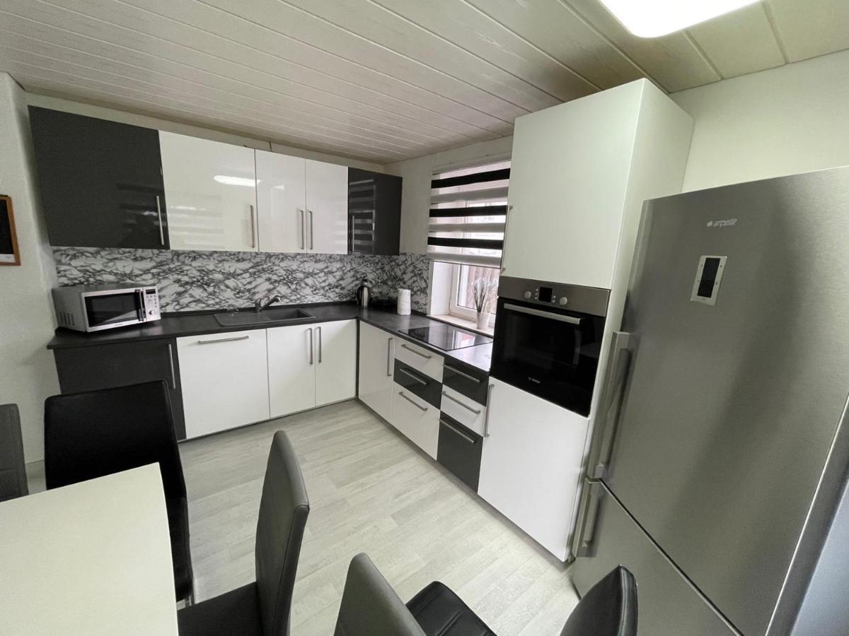 גונצבורג Guntia Apartment Mit Grossem Garten מראה חיצוני תמונה